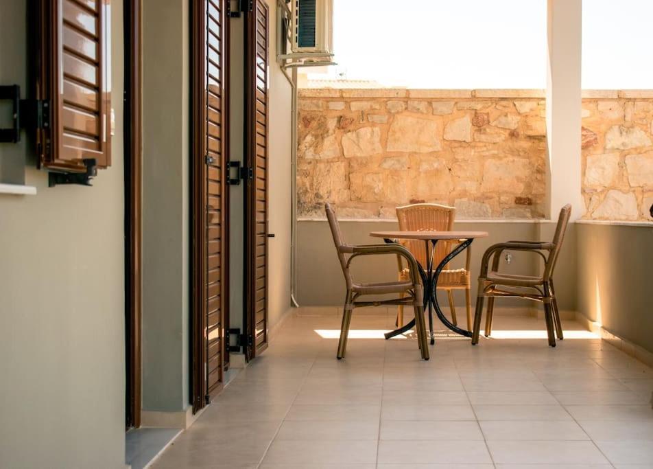 Md Residence Near The Beach W Bbq And Private Parking Hersonissos  Bagian luar foto