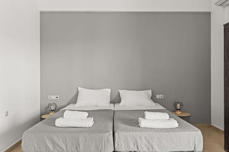Md Residence Near The Beach W Bbq And Private Parking Hersonissos  Bagian luar foto